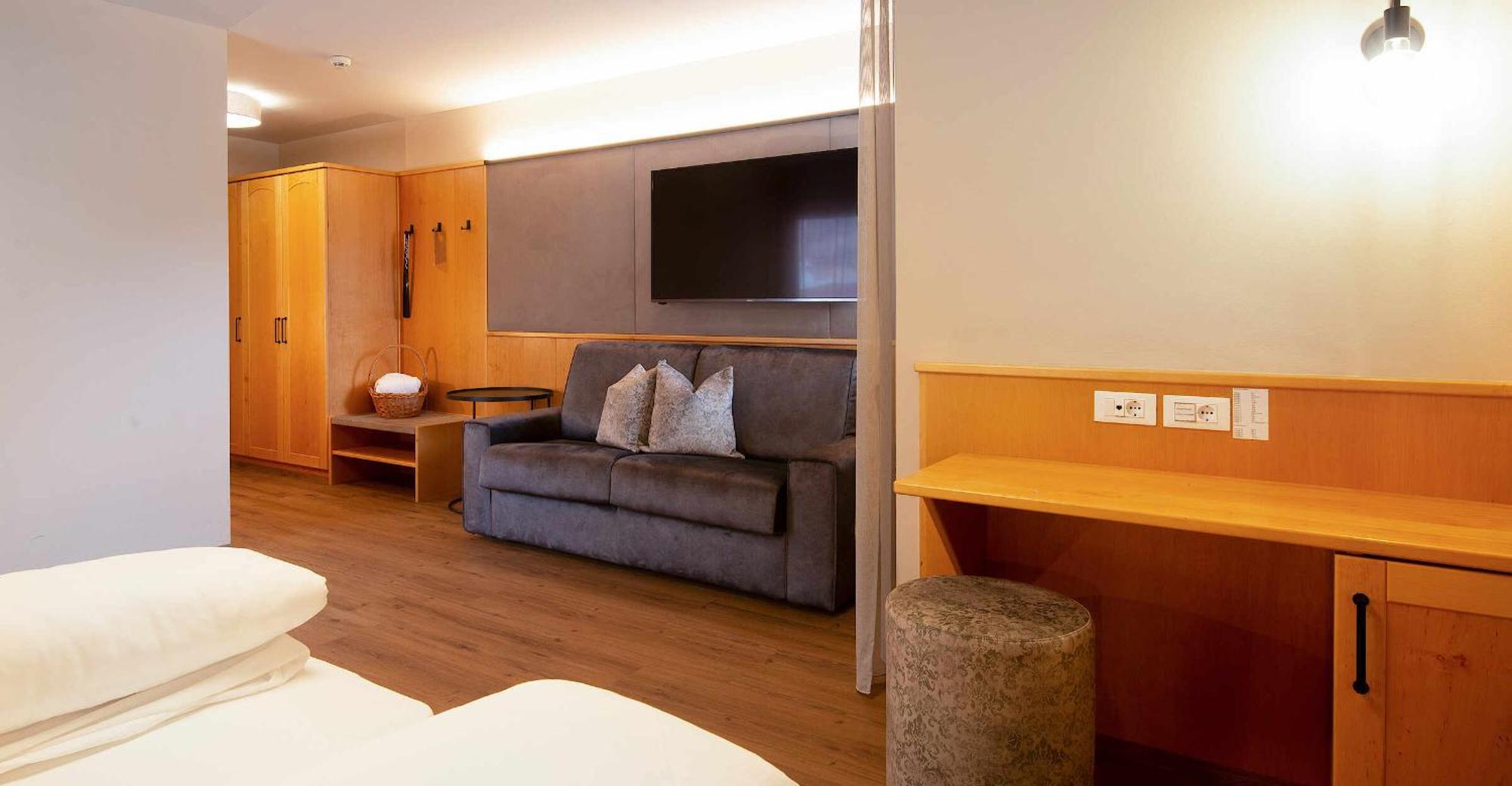 Saldur Small Active Hotel Sluderno Exterior foto